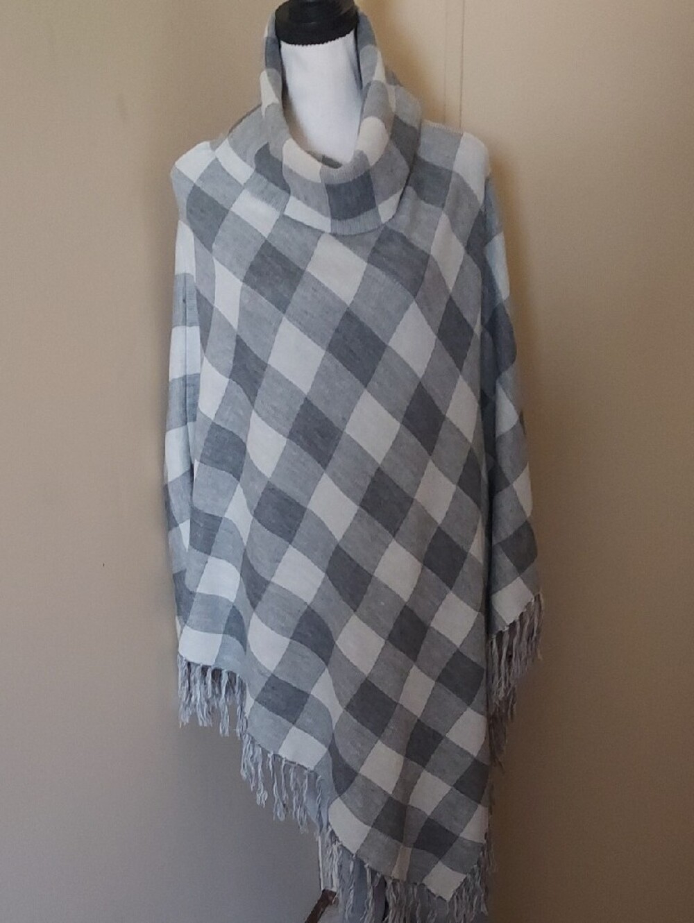 The Limited Light Gray Knit Cowl Neck Poncho